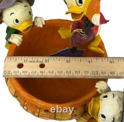 Jim Shore JOUANT DES TOURTS et PARTAGEANT DES CONFISERIES Disney Traditions Halloween 2006 Boîte