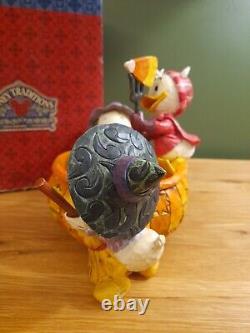 Jim Shore Traditions Disney Jouer des tours et partager des friandises Halloween
