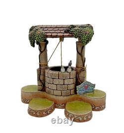 Jim Shore Walt Disney Showcase Base d'affichage Blanche-Neige 8 Wishing Well 4013987