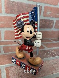 Jim Shore Walt Disney Showcase Mickey Mouse Old Glory #4032875 ENESCO American
	
	<br/>   <br/>
  
 La gloire ancienne de Mickey Mouse de la collection Jim Shore Walt Disney Showcase #4032875 ENESCO American