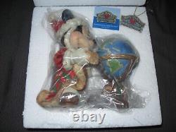 NIB Jim Shore Walt Disney Showcase Collection Ancien Père Noël Mickey figurine