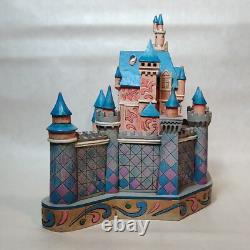 Parcs Disney Château de la Belle au Bois Dormant Jim Shore Château de l'Amour Vrai Enesco