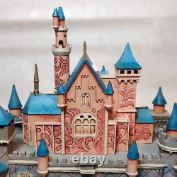 Parcs Disney Château de la Belle au Bois Dormant Jim Shore Château de l'Amour Vrai Enesco