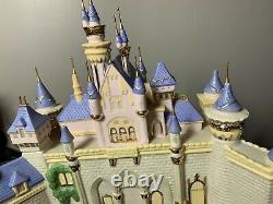 Sleeping Beauty Castle 50th Anniversary Edition Walt Disney Showcase Collection