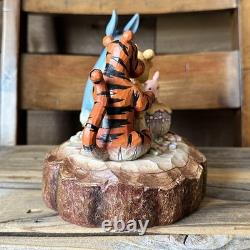 Statue Jim Shore Winnie L'Ourson 'Toi, Moi et le Petit Pot de Miel' 4037502 Tradition Disney