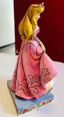 Traditions Disney Jim Shore Statue de la Belle au Bois Dormant avec le Baiser du Véritable Amour - Article n°4011738