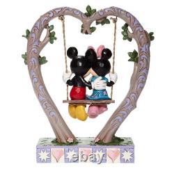 Traditions Disney par Jim Shore Figurine Mickey et Minnie Mouse sur balançoire en forme de cœur