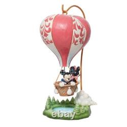Traditions Disney par Jim Shore Mickey et Minnie dans un ballon en forme de cœur