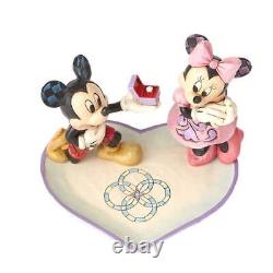 Traditions Disney par Jim Shore - Mickey fait sa demande à Minnie - Plat pour bagues